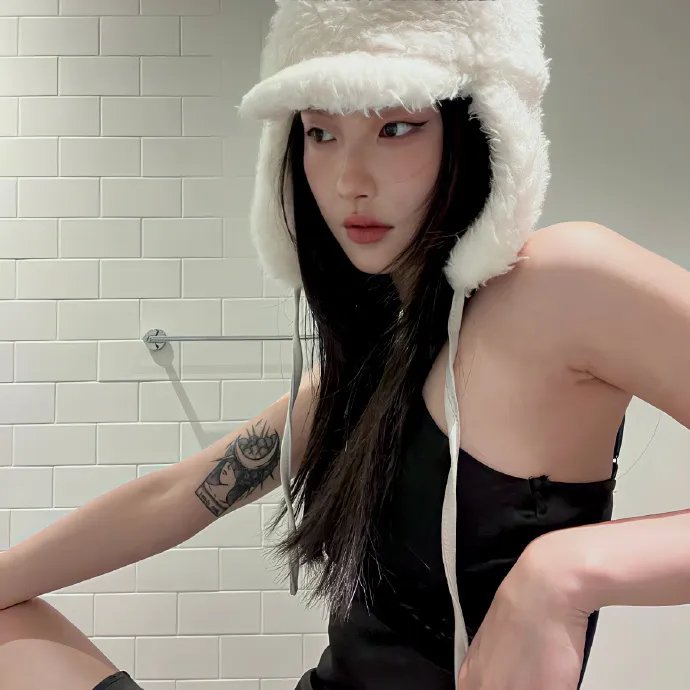 落第魔女海报